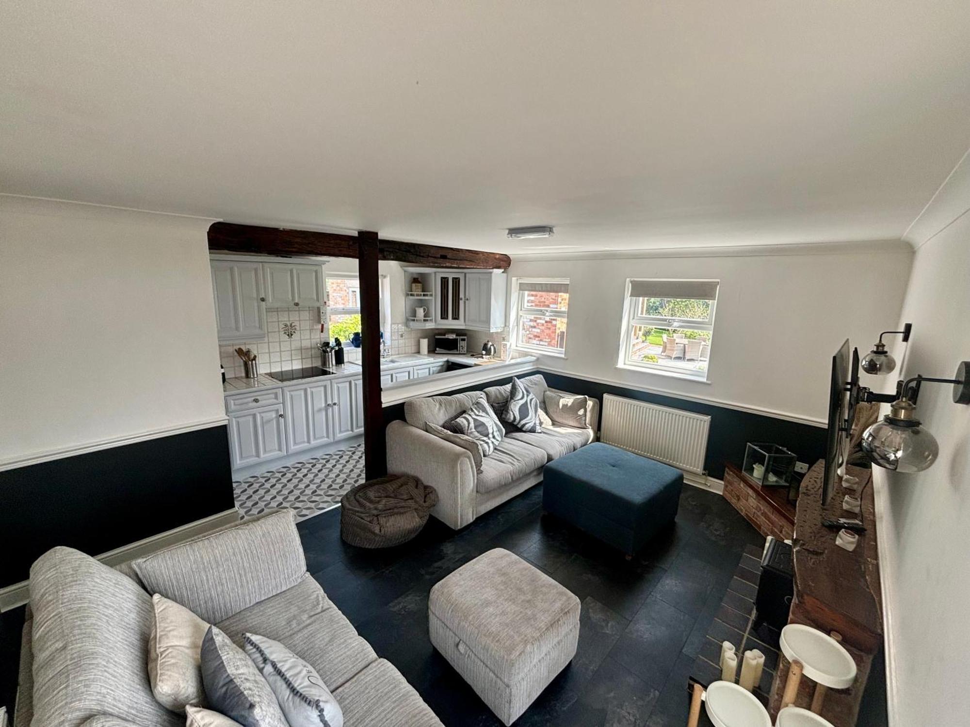 The Garden Suite Denby Village المظهر الخارجي الصورة